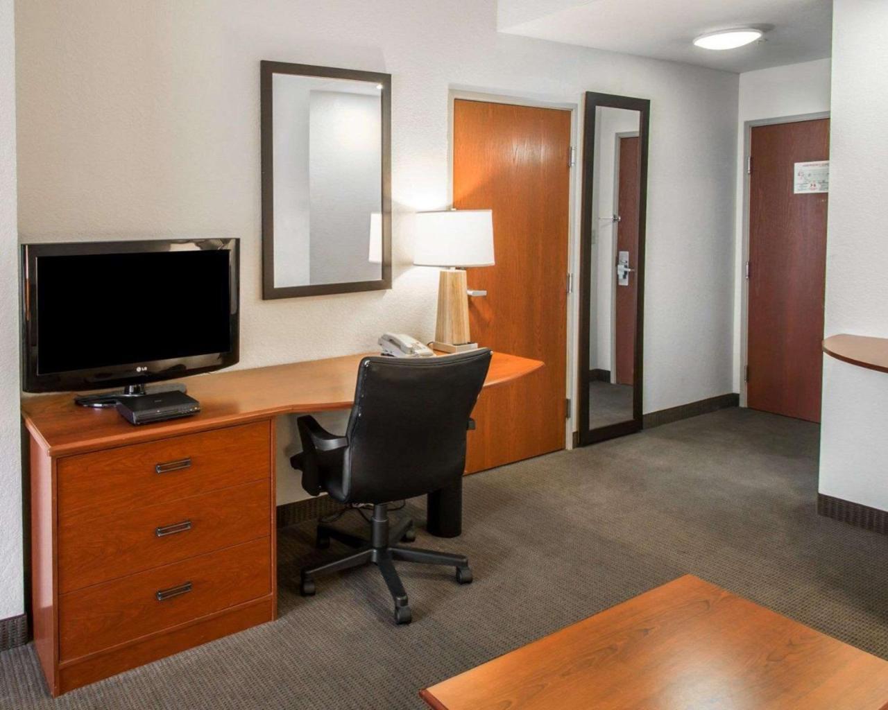 Sleep Inn & Suites Palatka North Exteriör bild